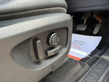 Land Rover Discovery Sport TD4 HSE Black - U1038