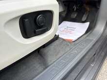 Land Rover Discovery Sport TD4 HSE - U1039