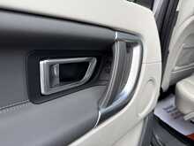 Land Rover Discovery Sport TD4 HSE - U1039