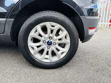 Ford EcoSport Zetec - U1047