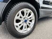 Ford EcoSport Zetec - U1047