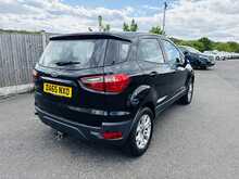 Ford EcoSport Zetec - U1047
