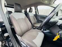 Ford EcoSport Zetec - U1047