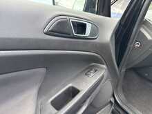 Ford EcoSport Zetec - U1047