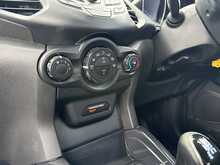 Ford EcoSport Zetec - U1047