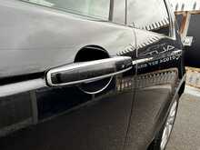 Land Rover Discovery Sport SD4 HSE Luxury - U1051