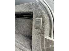 Land Rover Range Rover SD V8 Autobiography - U1064