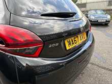 Peugeot 208 PureTech Allure - U1068
