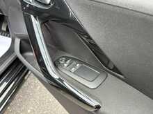 Peugeot 208 PureTech Allure - U1068