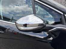 Peugeot 208 PureTech Allure - U1068