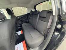 Peugeot 208 PureTech Allure - U1068