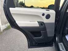 Land Rover Range Rover Sport SD V6 HSE Dynamic - U1071