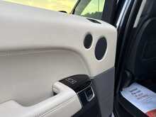 Land Rover Range Rover Sport SD V6 HSE Dynamic - U1071