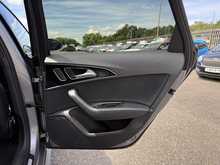 Audi A6 Saloon TDI ultra Black Edition - U1083