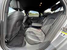 Audi A6 Saloon TDI ultra Black Edition - U1083