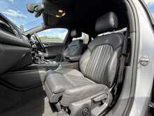 Audi A6 Saloon TDI ultra Black Edition - U1083