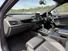 Audi A6 Saloon TDI ultra Black Edition - U1083