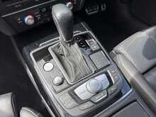 Audi A6 Saloon TDI ultra Black Edition - U1083