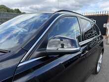 BMW 3 Series 320d Luxury - U1084