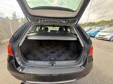 BMW 3 Series 320d Luxury - U1084