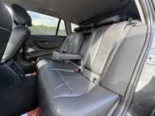 BMW 3 Series 320d Luxury - U1084