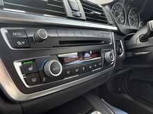 BMW 3 Series 320d Luxury - U1084