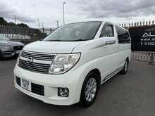 Nissan Elgrand  - U1089