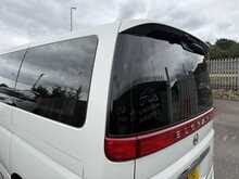 Nissan Elgrand  - U1089