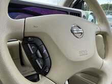 Nissan Elgrand  - U1089