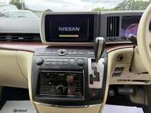 Nissan Elgrand  - U1089
