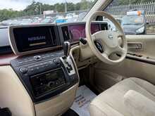 Nissan Elgrand  - U1089