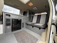 Nissan Elgrand  - U1089