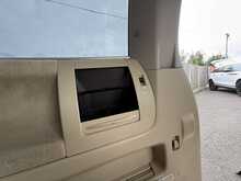 Nissan Elgrand  - U1089