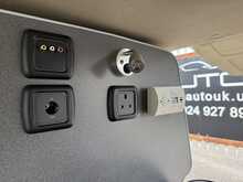 Nissan Elgrand  - U1089
