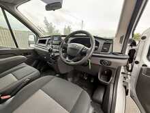 Ford Transit 350 EcoBlue Leader - U1097