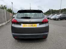 Peugeot 2008 PureTech Active - U1098