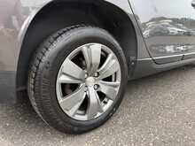 Peugeot 2008 PureTech Active - U1098