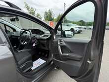 Peugeot 2008 PureTech Active - U1098