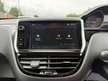 Peugeot 2008 PureTech Active - U1098