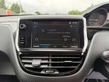 Peugeot 2008 PureTech Active - U1098