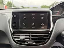 Peugeot 2008 PureTech Active - U1098