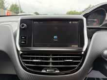 Peugeot 2008 PureTech Active - U1098