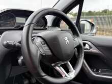 Peugeot 2008 PureTech Active - U1098