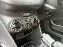 Peugeot 2008 PureTech Active - U1098