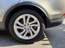 Land Rover Discovery SD4 SE - U1099