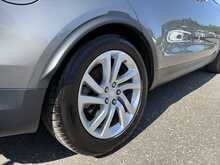 Land Rover Discovery SD4 SE - U1099