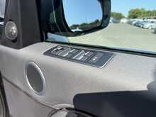 Land Rover Discovery SD4 SE - U1099
