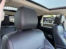 Land Rover Discovery SD4 SE - U1099