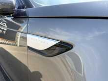 Land Rover Discovery SD4 HSE - U1104
