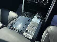 Land Rover Discovery SD4 HSE - U1104
